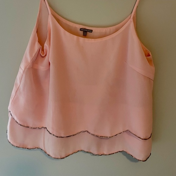 Peach scalloped t shirt - Picture 1 of 2
